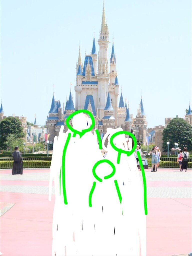ディズニーランド シンデレラ城 フォトマップ 家族写真 子連れ記念撮影